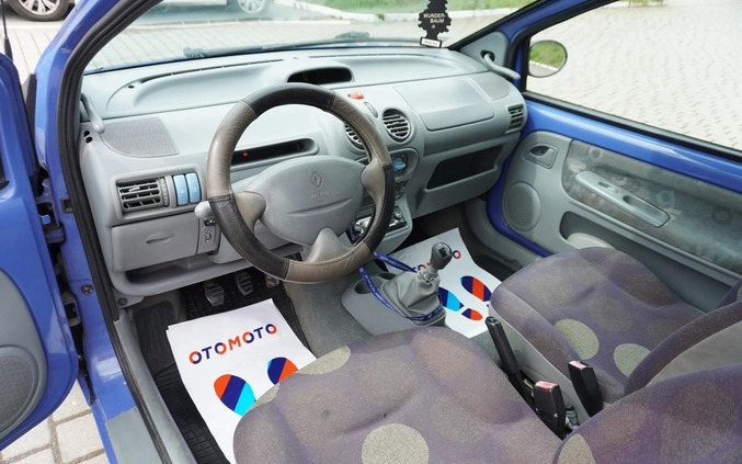 Renault Twingo cena 3500 przebieg: 226000, rok produkcji 2007 z Katowice małe 529